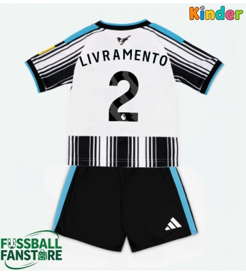 Newcastle United Tino Livramento #2 Replik Heimtrikot Kinder 2026-27 Kurzarm (+ Kurze Hosen)